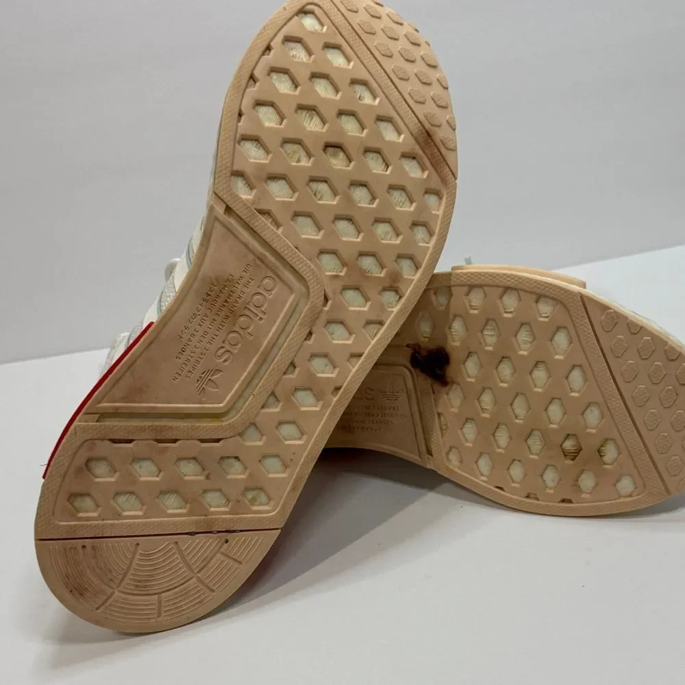 adidas chic sneakers